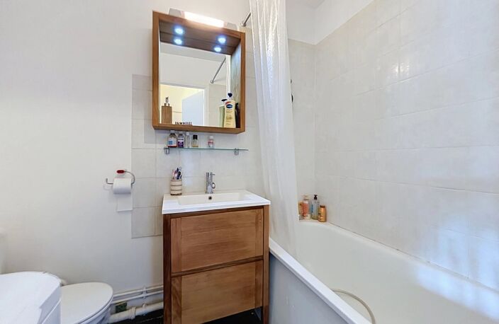 Studio 30 m² à deux pas de la gare - Combs la ville — photo 4