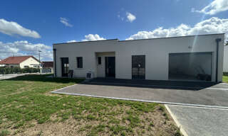 Maison 4 Pièces 137 m² à louer à Ferrières (80470)