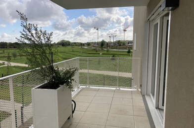 Appartement 3 pièces 925 €