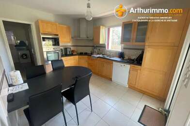 Maison 6 pièces 945 €