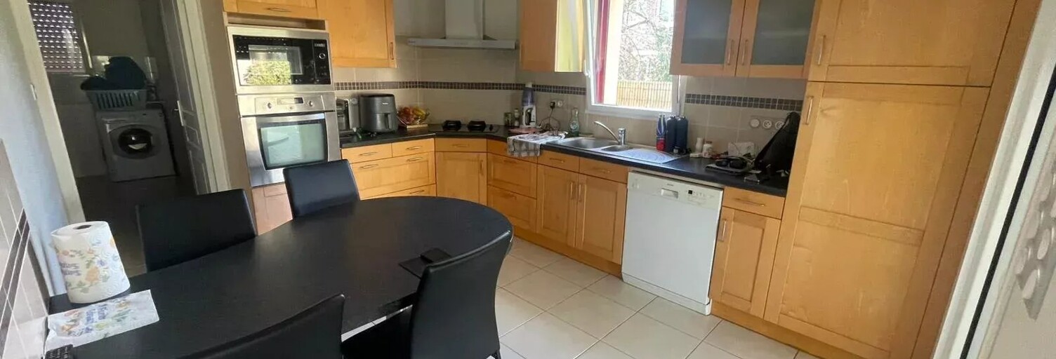 Maison 6 Pièces 125 m² à louer à Rannée (35130)