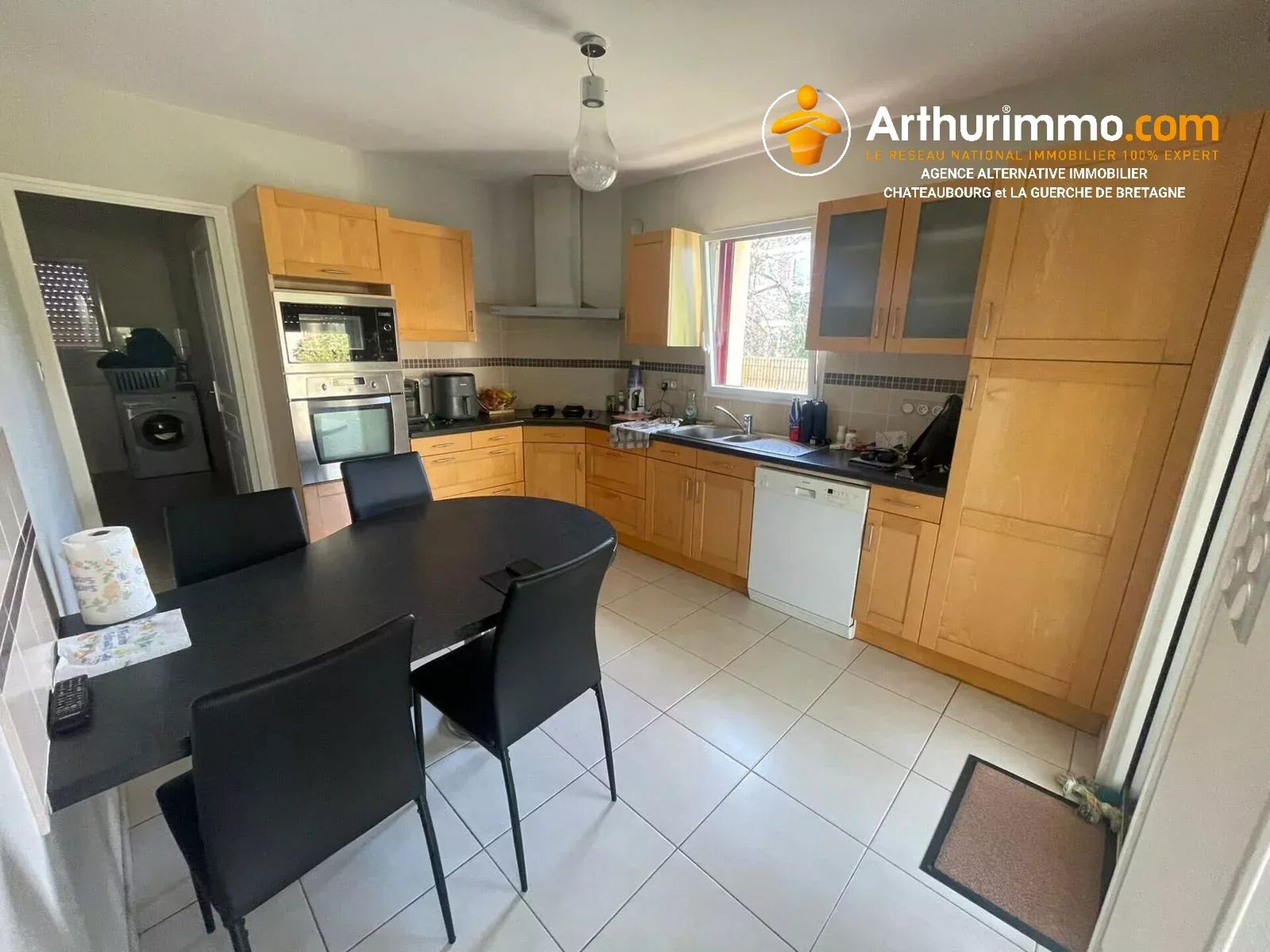 Maison 6 pièces 125 m² · à Rannée · 125 m² · 945 €/mois