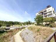 AVANT DERNIER ETAGE 4 PIECES / VUE PARC CHARPAK  — photo 2