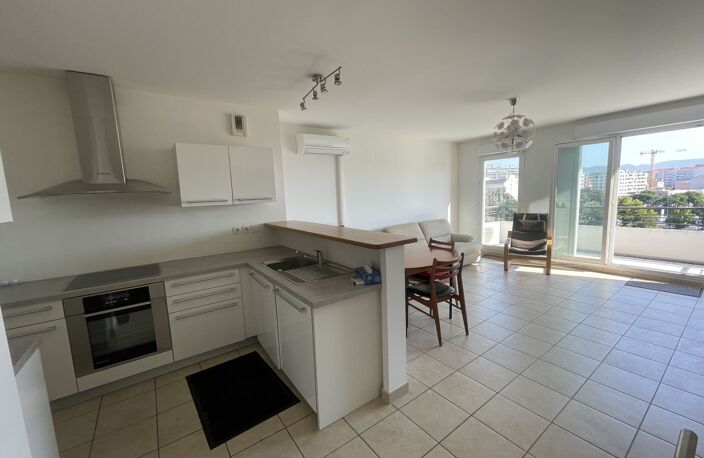 Vente appartement 2 pièces 49 m² Marseille 8 (13008) — photo 3