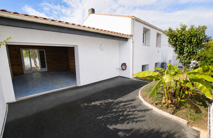 Maison avec Piscine  — photo 2
