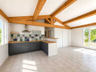 HAUT DE VILLA lumineux avec terrasse de 21 m² , à quelques minutes du centre ville. — photo 3