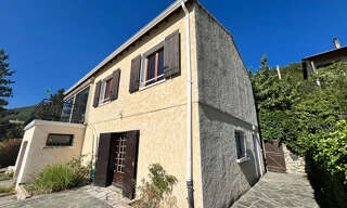 Maison 6 Pièces 111 m² à vendre à Serres (05700)