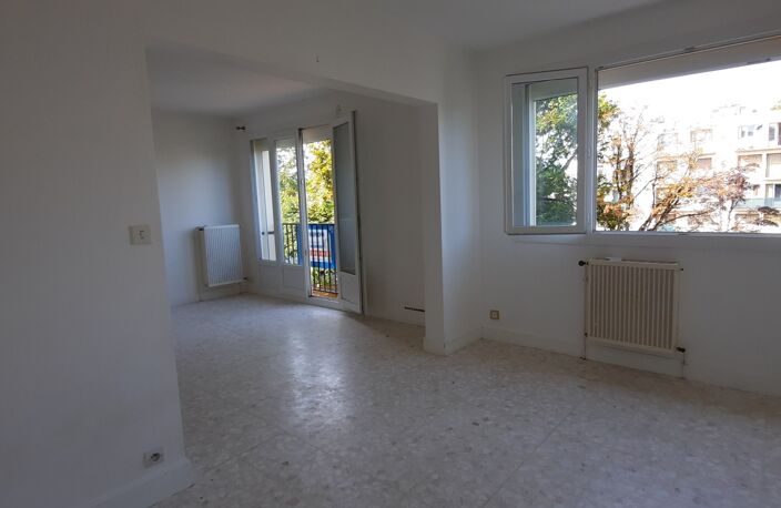 Vente Appartement 3 pièces — photo 2