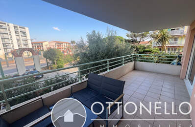 Appartement MEUBLÉ à FRÉJUS - 3 pièces 64 m2 avec terrasse et garage — photo du bien