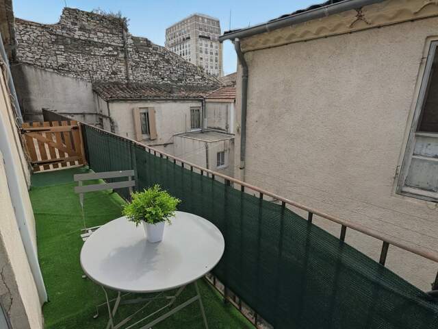NIMES JEAN-JAURÈS P3 Duplex de charme 56m² avec Balcon et Clim Idéal Investisseur ou 1er Achat — photo du bien