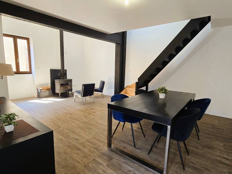 MAISON ATYPIQUE T3bis / GARAGE / TERRASSE / COUR — photo 1