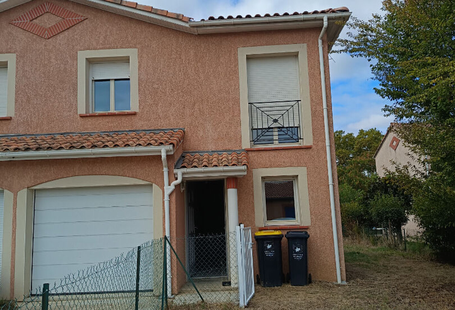 Saint Sulpice : Maison T4 de 79 m² avec garage et jardin — photo 1