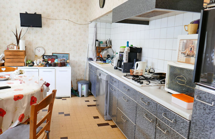 Rabastens proche centre - Maison 8 pièces, 150 m², R+1, avec garage et jardin — photo 4