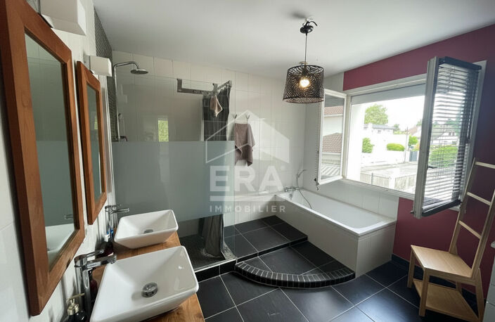 Appartement d'exception 5 pièces à vendre à Lons - Un havre de paix lumineux et spacieux — photo 4