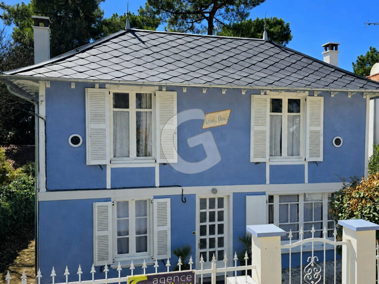 MAISON 8 PIÈCES -119M²- À VENDRE À JARD SUR MER — photo 1