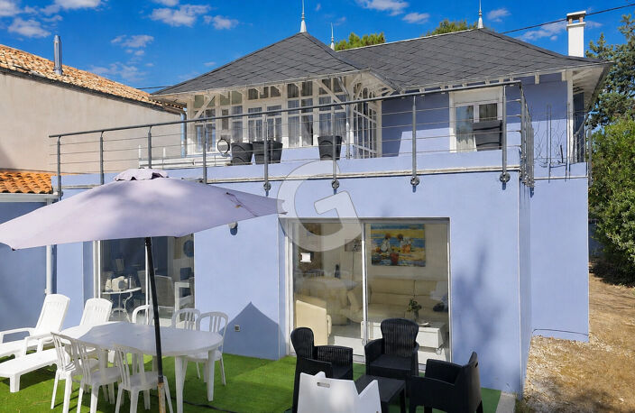 MAISON 8 PIÈCES -119M²- À VENDRE À JARD SUR MER — photo 5