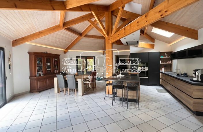 Maison Saint Julien De Concelles 6 pièce(s) 167.56 m2 — photo 3