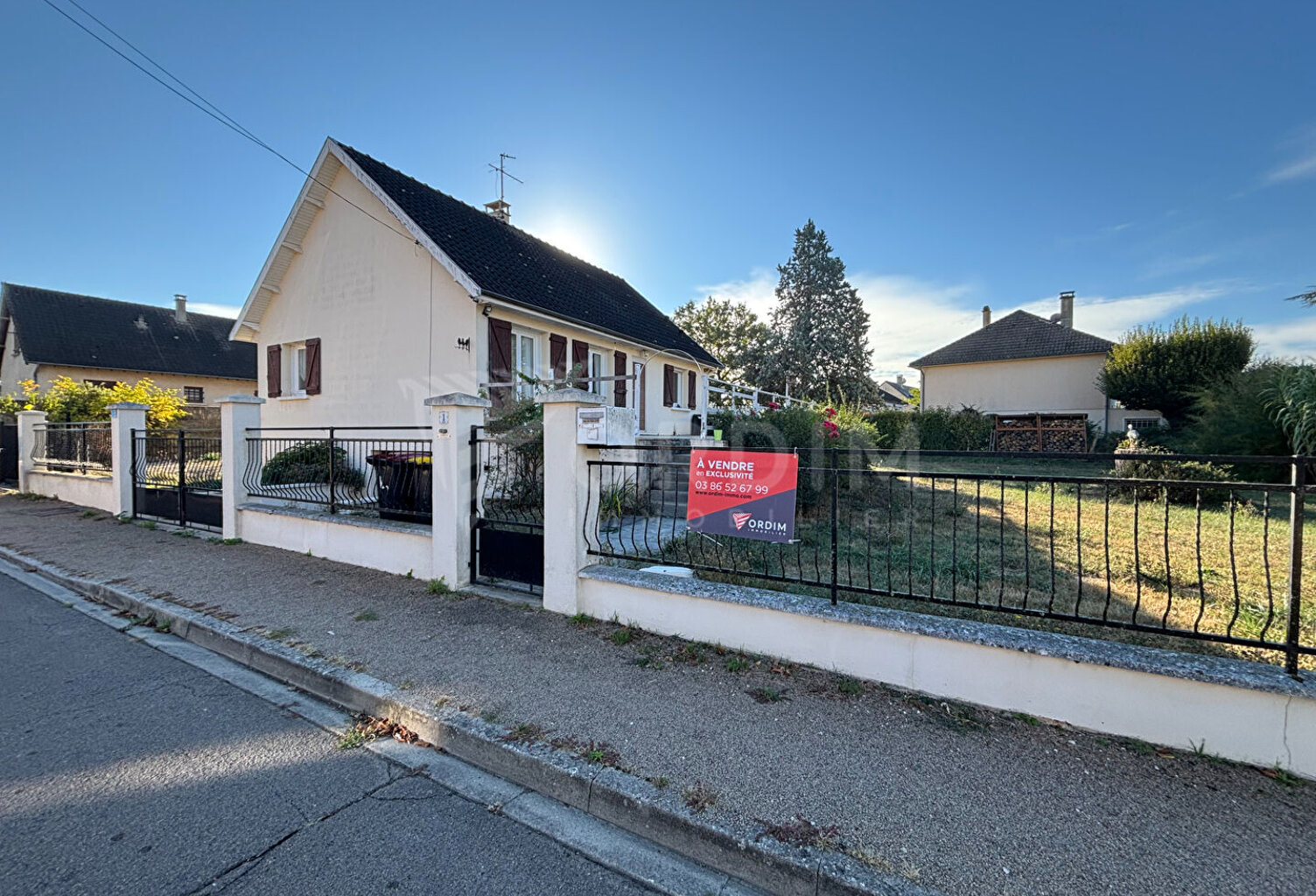Maison commune d'Auxerre 5 pièce(s) 119m2 — photo 1