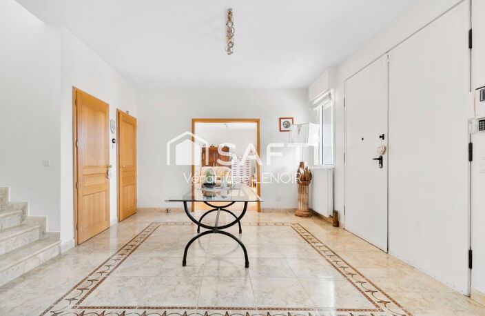 Le Mesnil Le Roi - Maison familiale 6P de 238m2 sur un terrain de 1273m2 — photo 3