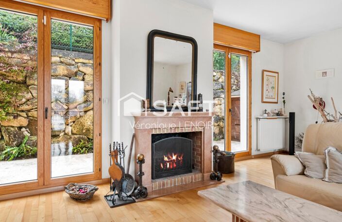Le Mesnil Le Roi - Maison familiale 6P de 238m2 sur un terrain de 1273m2 — photo 4