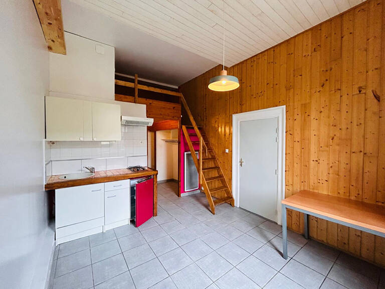 Appartement Yenne 1 pièce(s) 19.63 m2 — photo 1