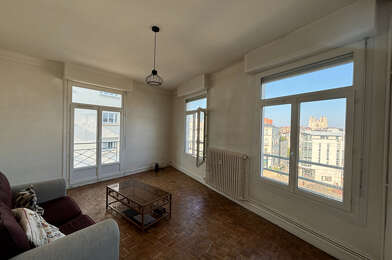 Appartement 2 pièces 747 €