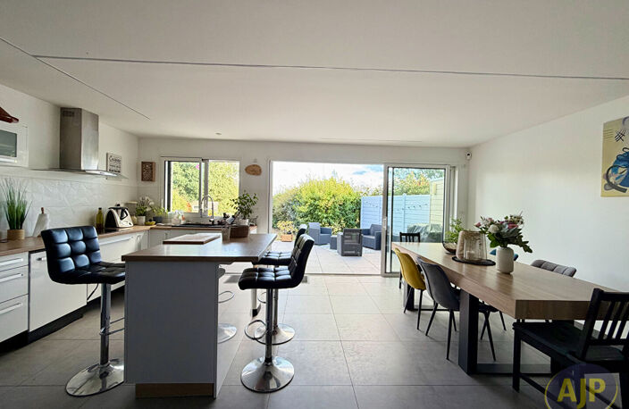 Maison  6 pièce(s) — photo 2