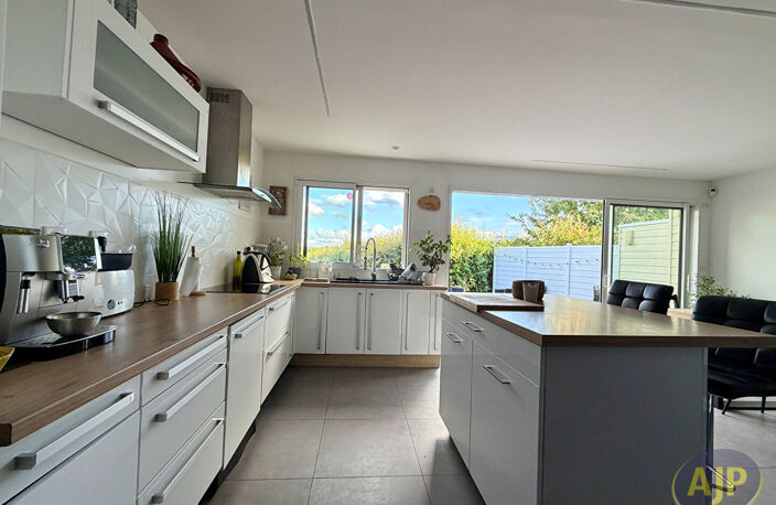 Maison  6 pièce(s) — photo 3