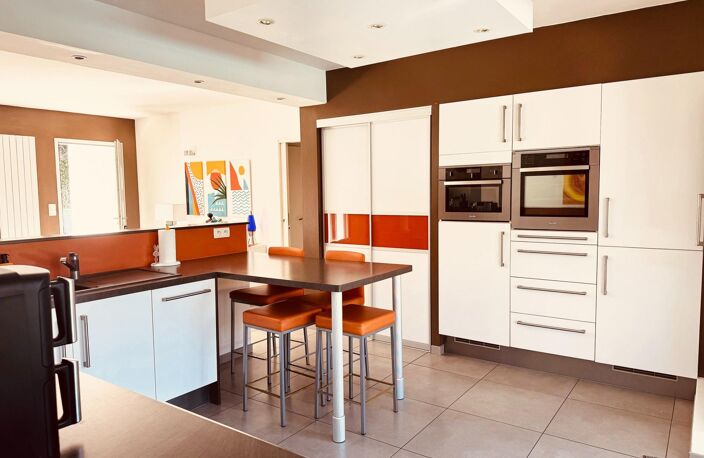 Maison 6 pièces 173 m2 — photo 4
