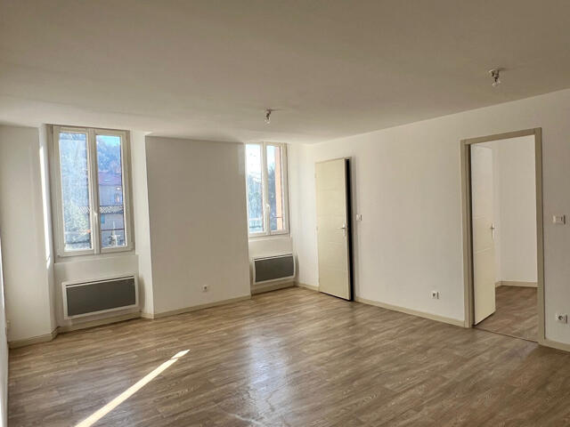 Appartement proposé à Méounes-lès-Montrieux