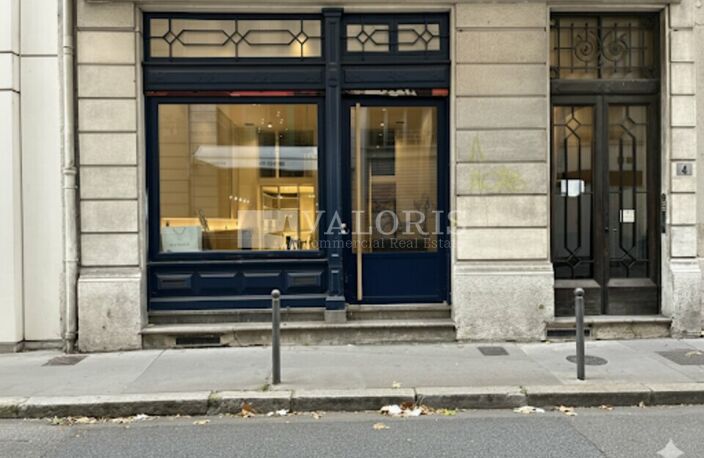 LOCAL COMMERCIAL à LOUER — photo 2