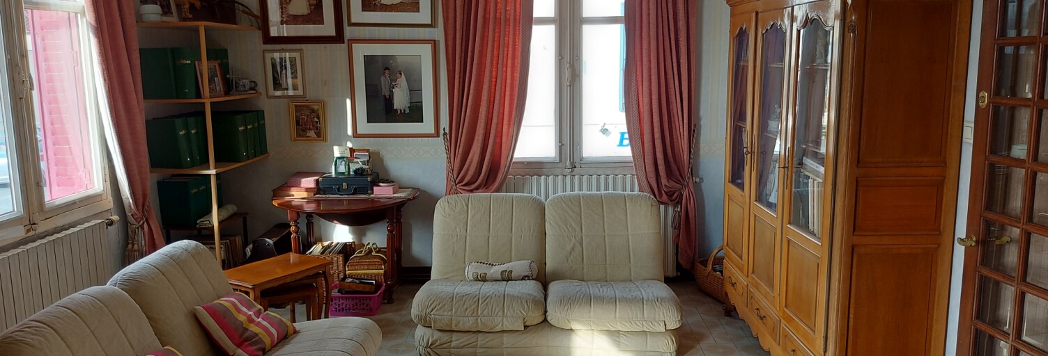 Maison 8 Pièces 321 m² à vendre à Mouchamps (85640)