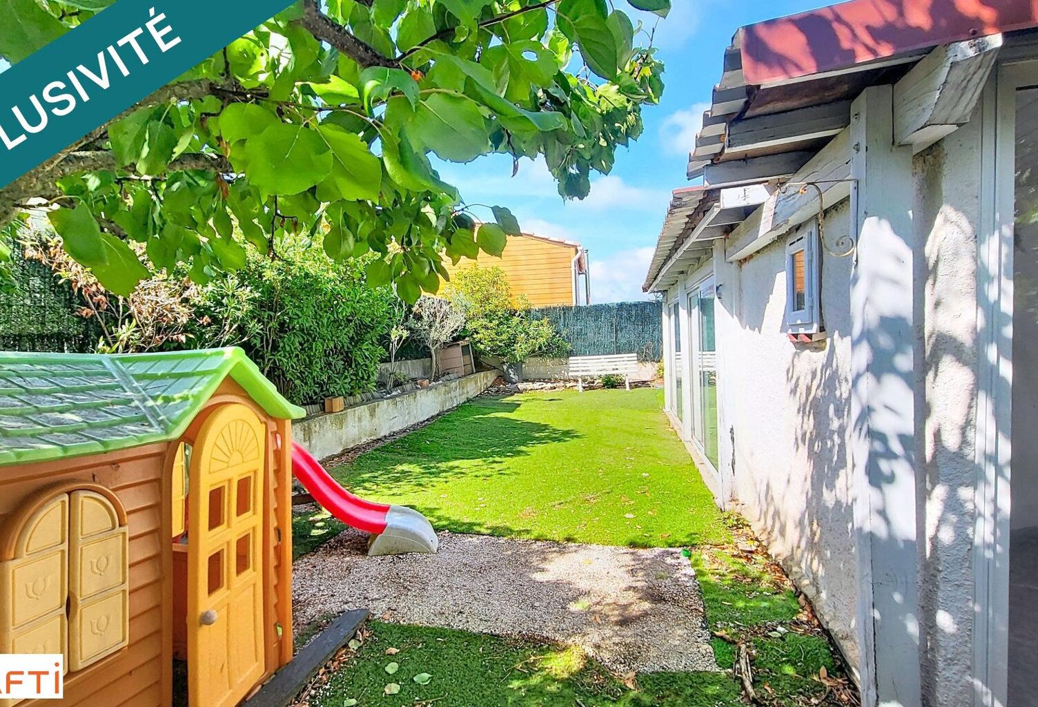 Chalet de plain-pied de 84 m², beau potentiel — photo 1