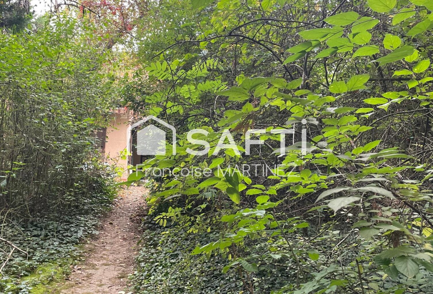 En pleine nature, au calme sur les hauteurs de Crépieux — photo 1