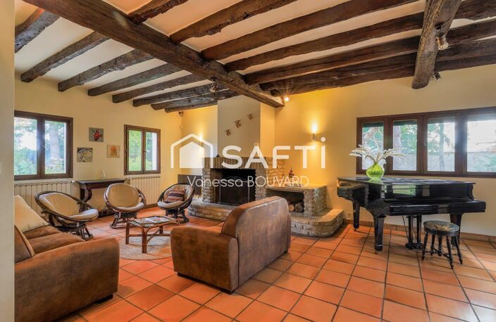 Maison de caractère de 200 m² avec piscine — photo 2