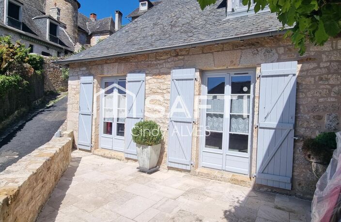Demeure historique avec jardin dans Turenne centre — photo 3