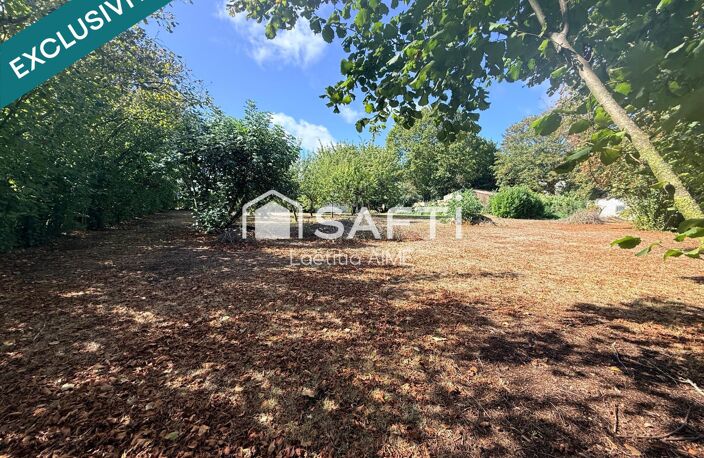 TERRAIN À BÂTIR  PÉRIGNY  ENVIRON 2 500 M²  FORT POTENTIEL — photo 2