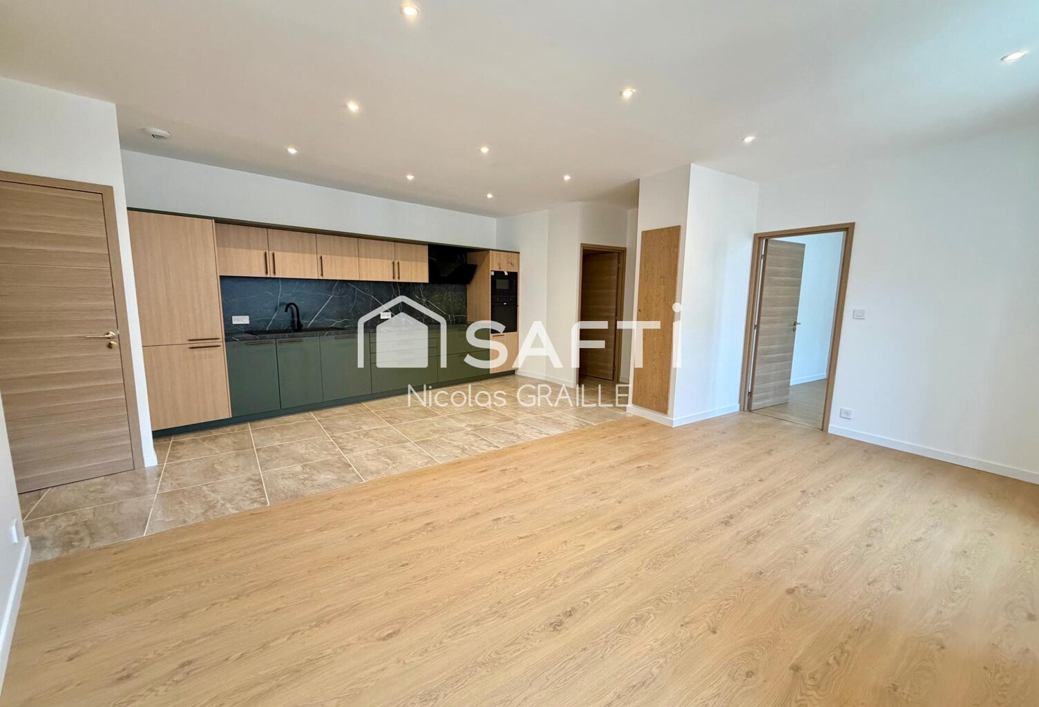 Appartement T4 neuf — photo 1