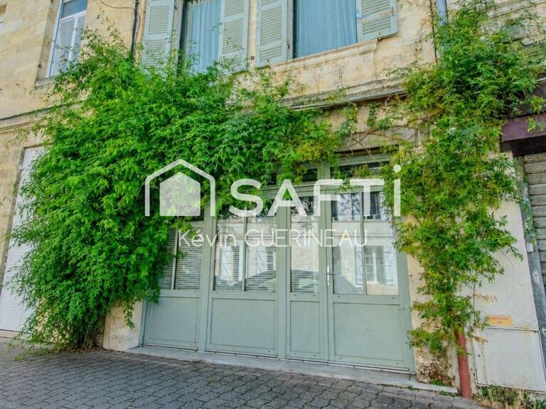 Maison de caractère  Vieux Lormont  150 m²  4 chambres  Jardin — photo 1