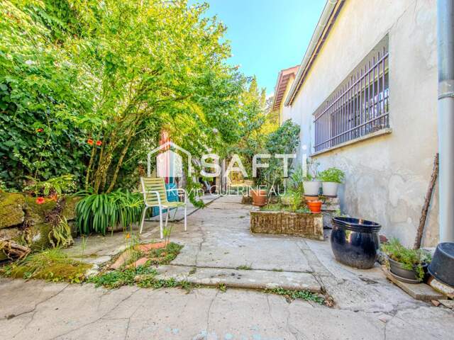 Maison de caractère  Vieux Lormont  150 m²  4 chambres  Jardin — photo du bien