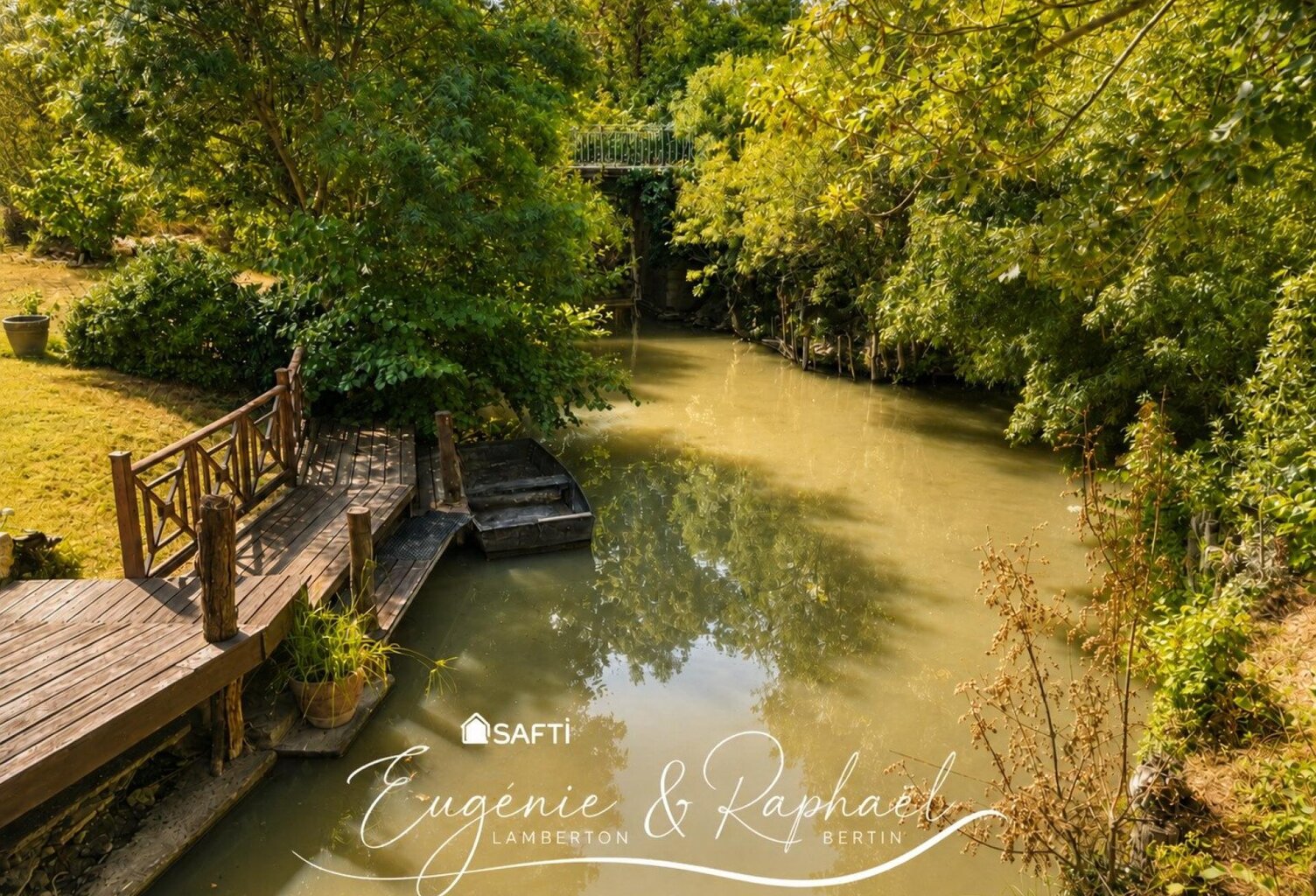 Une propriété de caractère, un environnement exceptionnel, un potentiel à imaginer au cœur du Marais Poitevin. — photo 1