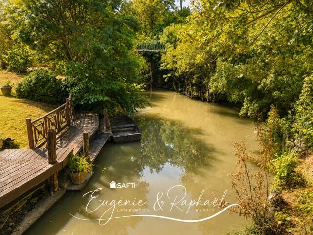 Une propriété de caractère, un environnement exceptionnel, un potentiel à imaginer au cœur du Marais Poitevin. — photo du bien