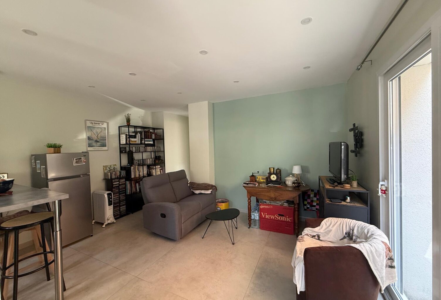 Cadre paisible, grande terrasse en L, appartement moderne — photo 1