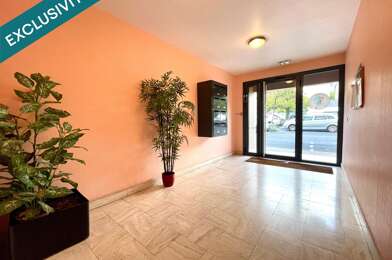 Appartement 4 pièces 138200 €