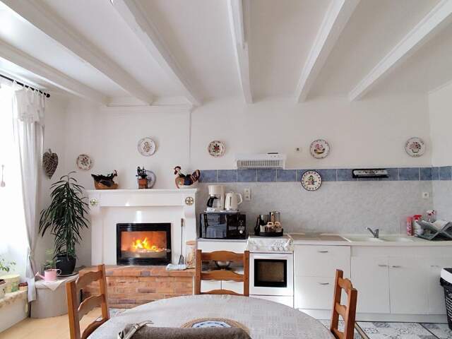 Maison lumineuse 110 m², dépendances, campagne — photo du bien