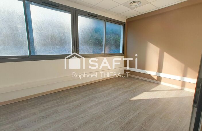 Bureaux 100 m²  Emplacement stratégique — photo 5