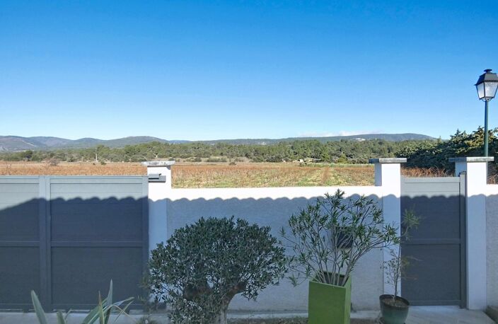 villa plain pied RT2012 de 83m² avec 3 chambres sur un terrain de 326m² avec garage — photo 3
