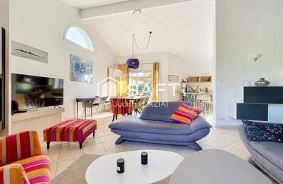 Maison de 158m2 à 2min de Créon. — photo du bien