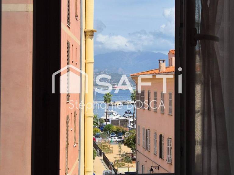 HYPERCENTRE AJACCIO  93 m² AU CUR DE LA VILLE — photo 1