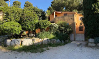 Appartement 5 Pièces 202 m² à louer à Cassis (13260)